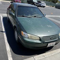 Toyota Camry 1999 Verde 