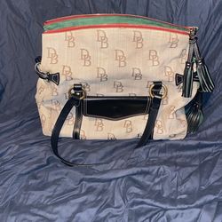 Dooney &Bourke Bag