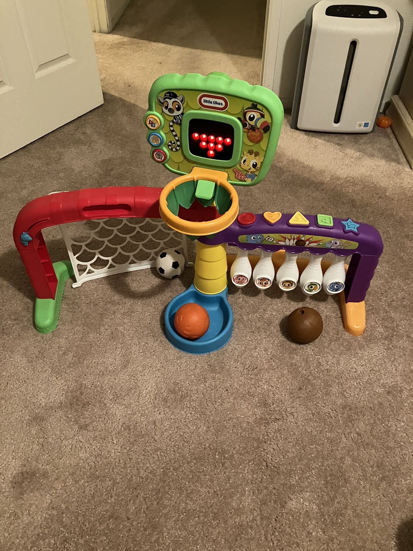 Little Tikes 3-1 Sports Play center 
