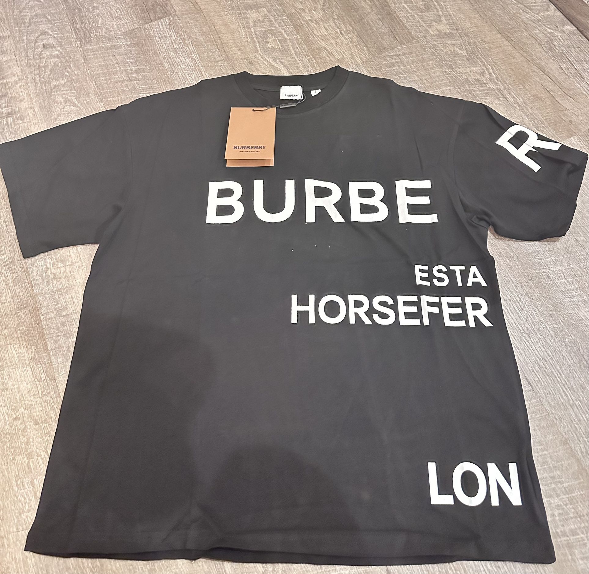 BURBERRY - T Shirt 