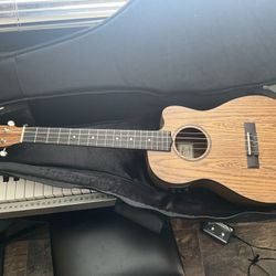 LANIKAI. Baritone Ukulele 