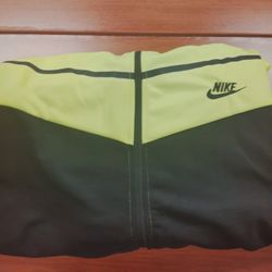 Neon & Black Tech XL