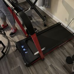 Treadmill Brand New Have One In The Box