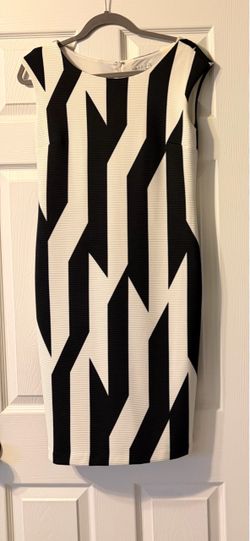 Black and White Geometric Sheath Dress
