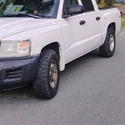 2008 Dodge Dakota