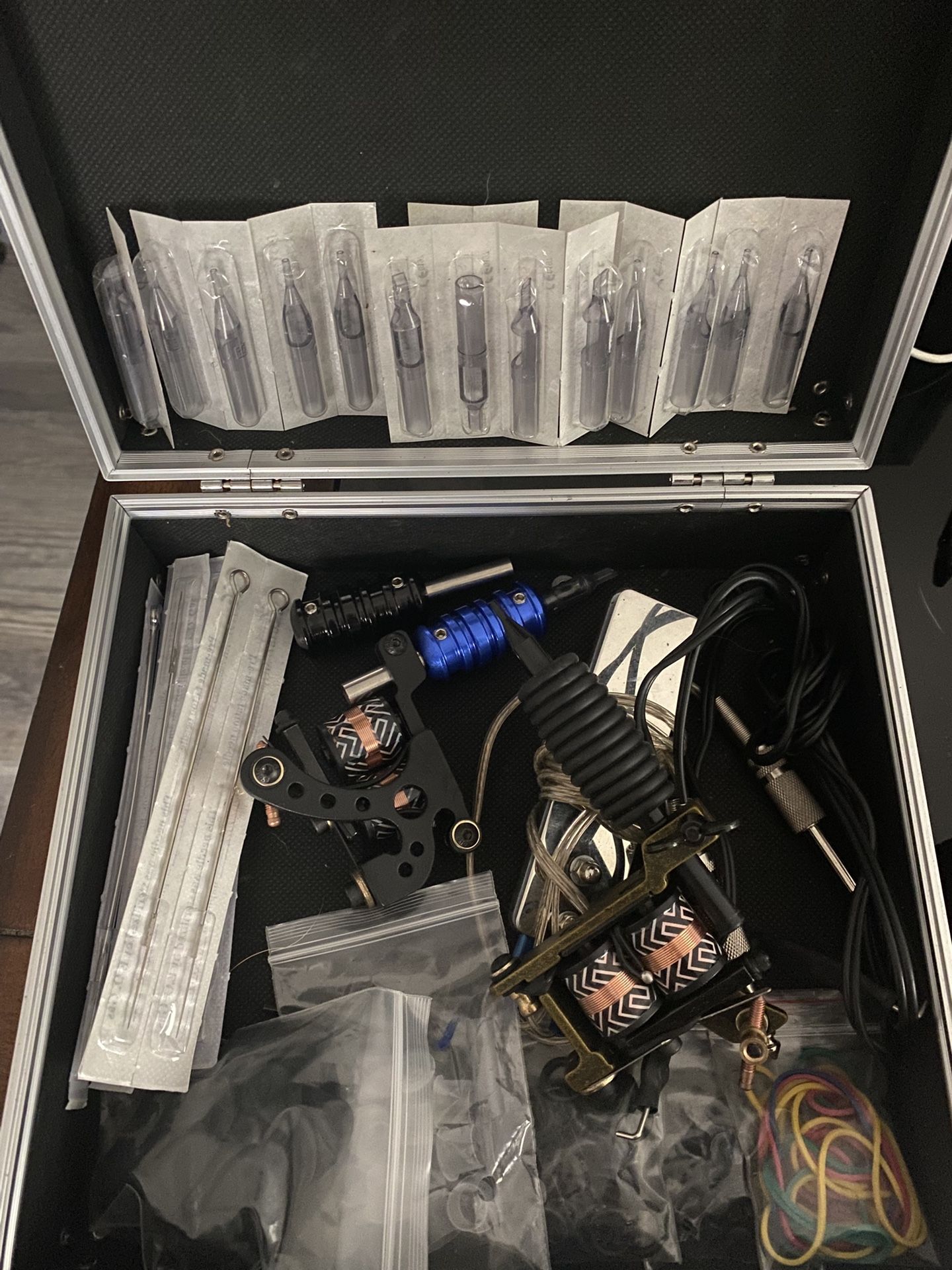 Tattoo Equipment 