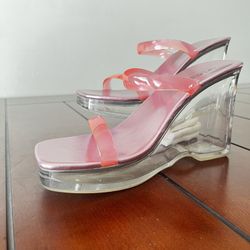 Splash Fashion Foot Wear Cute/shic Pink Clear Wedge High Heels 👠 READ DESCRIPTION 