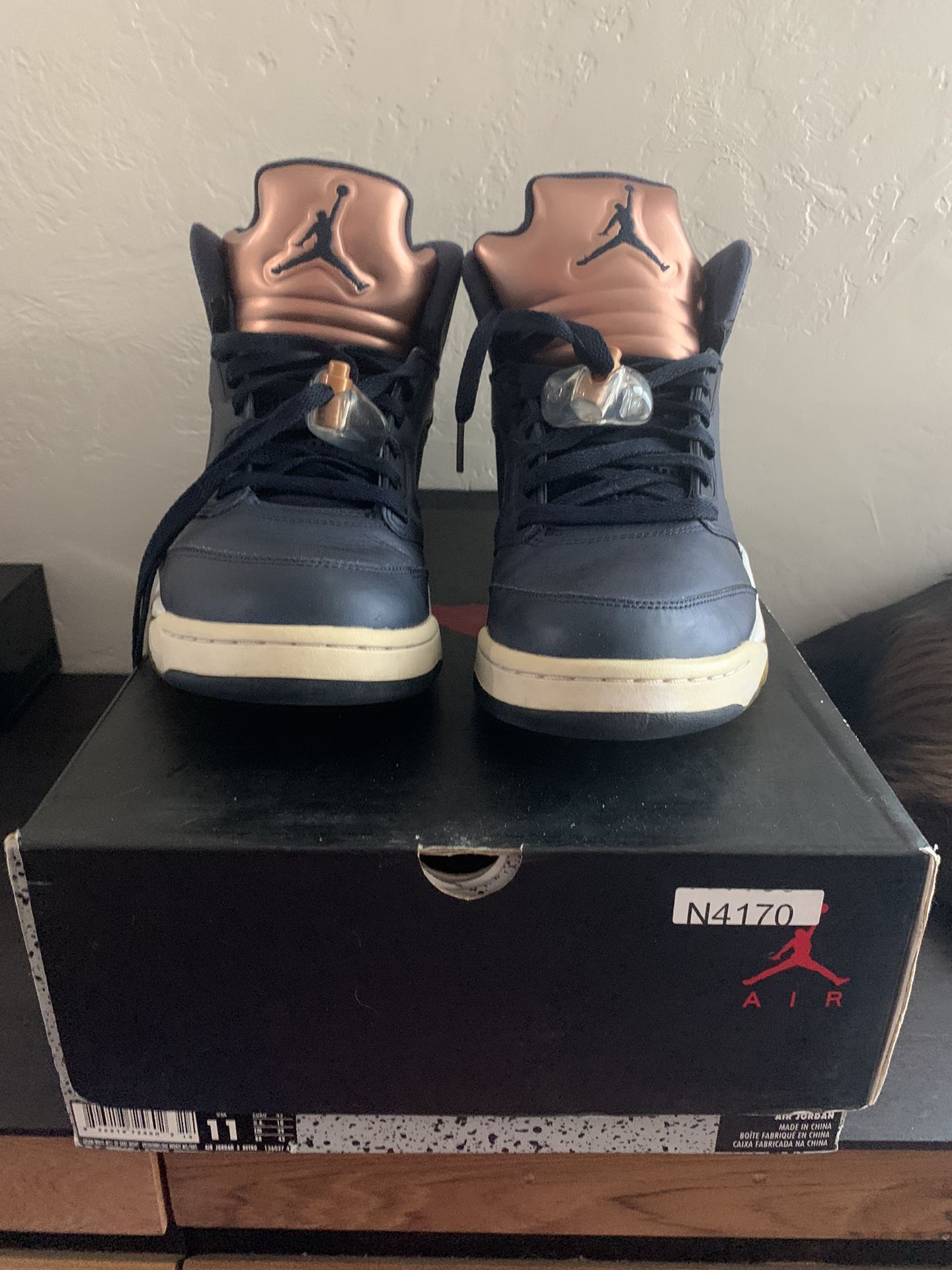 NIB Nike Air Jordan 5
