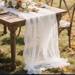 White sheer Table Runners 