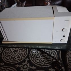 Bose Powered Accoustimass 3 SeriesII