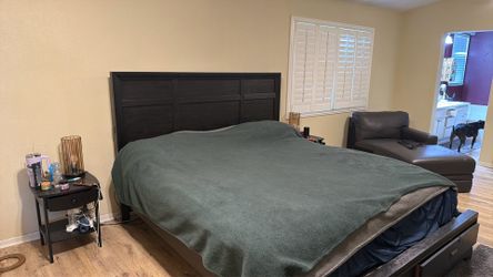 California King frame