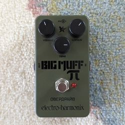 Big Muff Fuzz Guitar Pedal