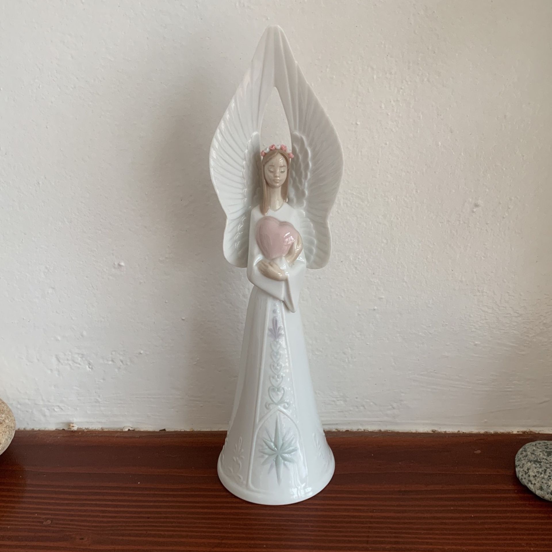 Lladro “Sounds Of Love” Angel Bell
