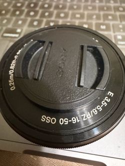 Sony lens
