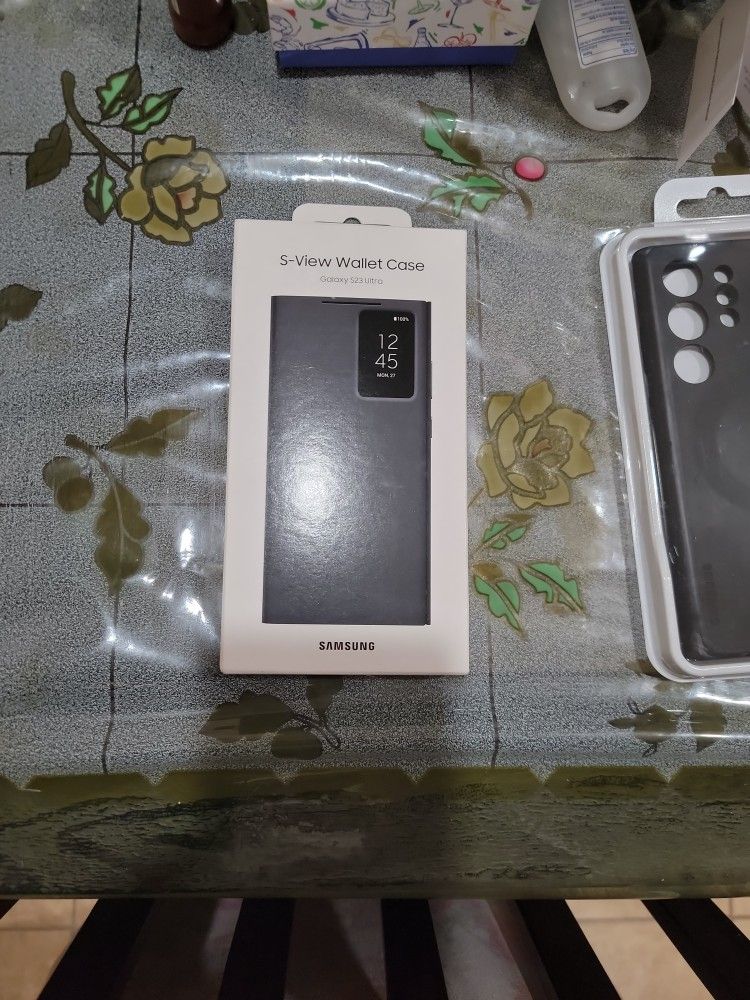 Samsung Galaxy Wallet Case And Black Case