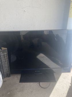 32” Flatscreen Tv