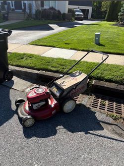 Craftsman push mower with bagger