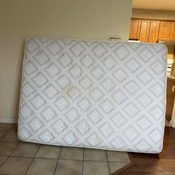 Queen Mattress 