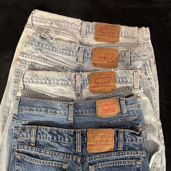 5  LEVI Strauss & CO. Jeans