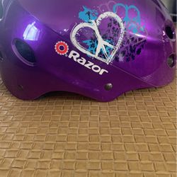 Girls’ Youth Razor Bike Helmet