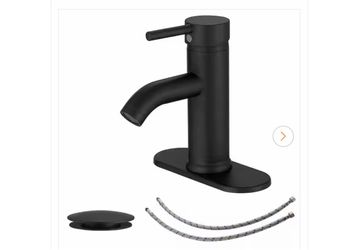 Matte Black Single Handle Bathroom Faucet Set