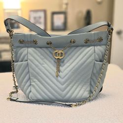 Chevron quilted leather bucket bag