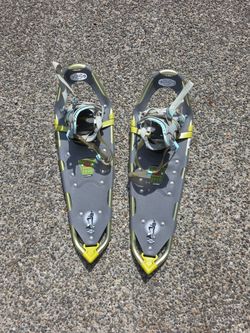 Lightly used snow shoes