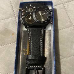 Oulm men's quartz sports watch