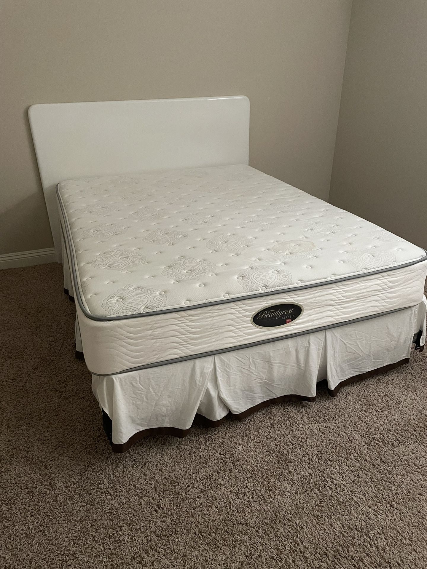 Queen Bed