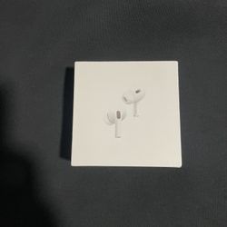 AirPods Pro 2 (USB-C)