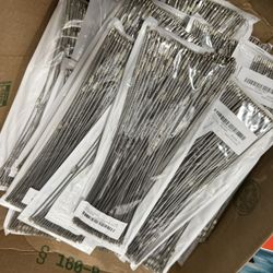 bayite Pack (100) Stainless Steel Wire Keychains Cable, Key Rings, Heavy Duty Luggage Tags Loops Tag Keepers 2mm Twist Barrel (Cable Length: 6 inches)