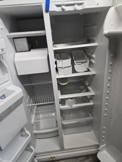 Free Fridge works well gasket on fridge side is gone bad