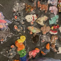 Beanie Baby’s For Sale Make Me An Offer I Have Like 80 Of Them In Mint Condition 
