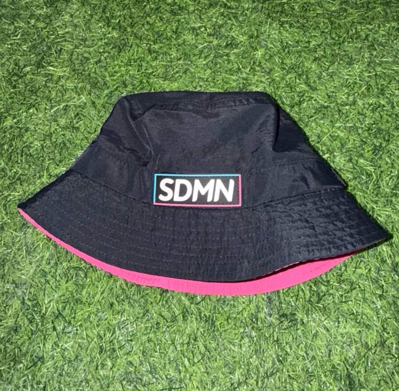 Sidemen Bucket Hat U.K. Group custom vintage one size fits, black/pink color