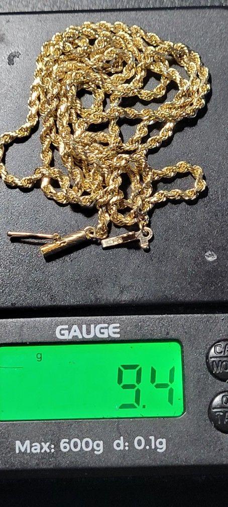 24 Inch 9.4 Grams Barrel Clasp Solid Gold Rope Chain