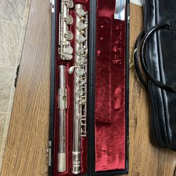 Yamaha 581 Silver Flute