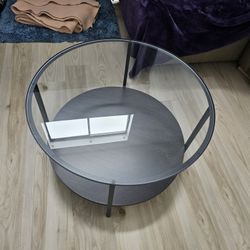 Glass Round Table 