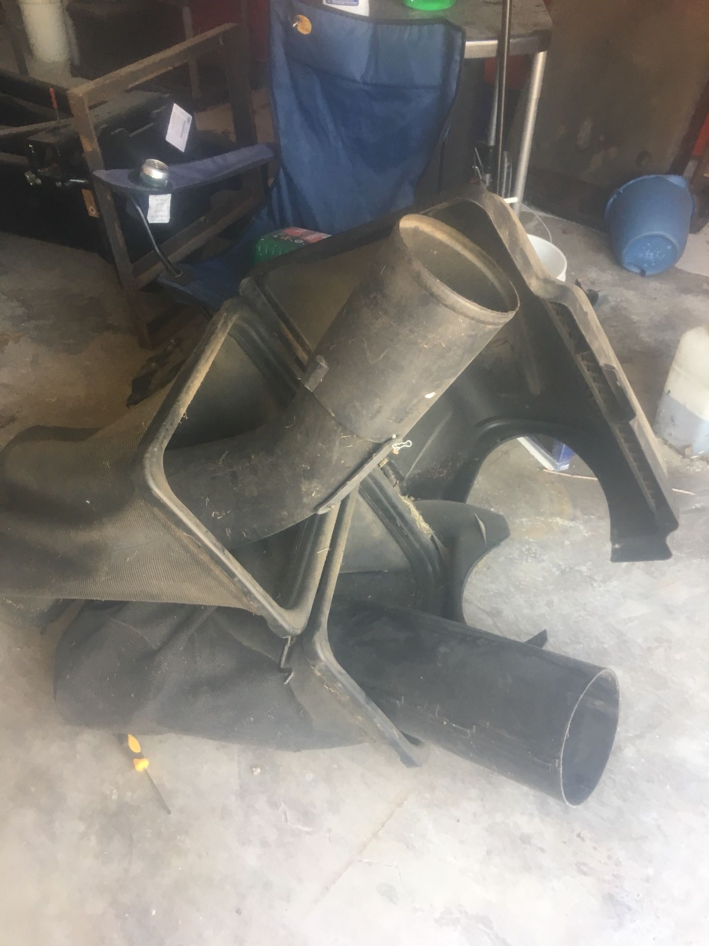 Craftsman/mtd 24019 tractor bagger