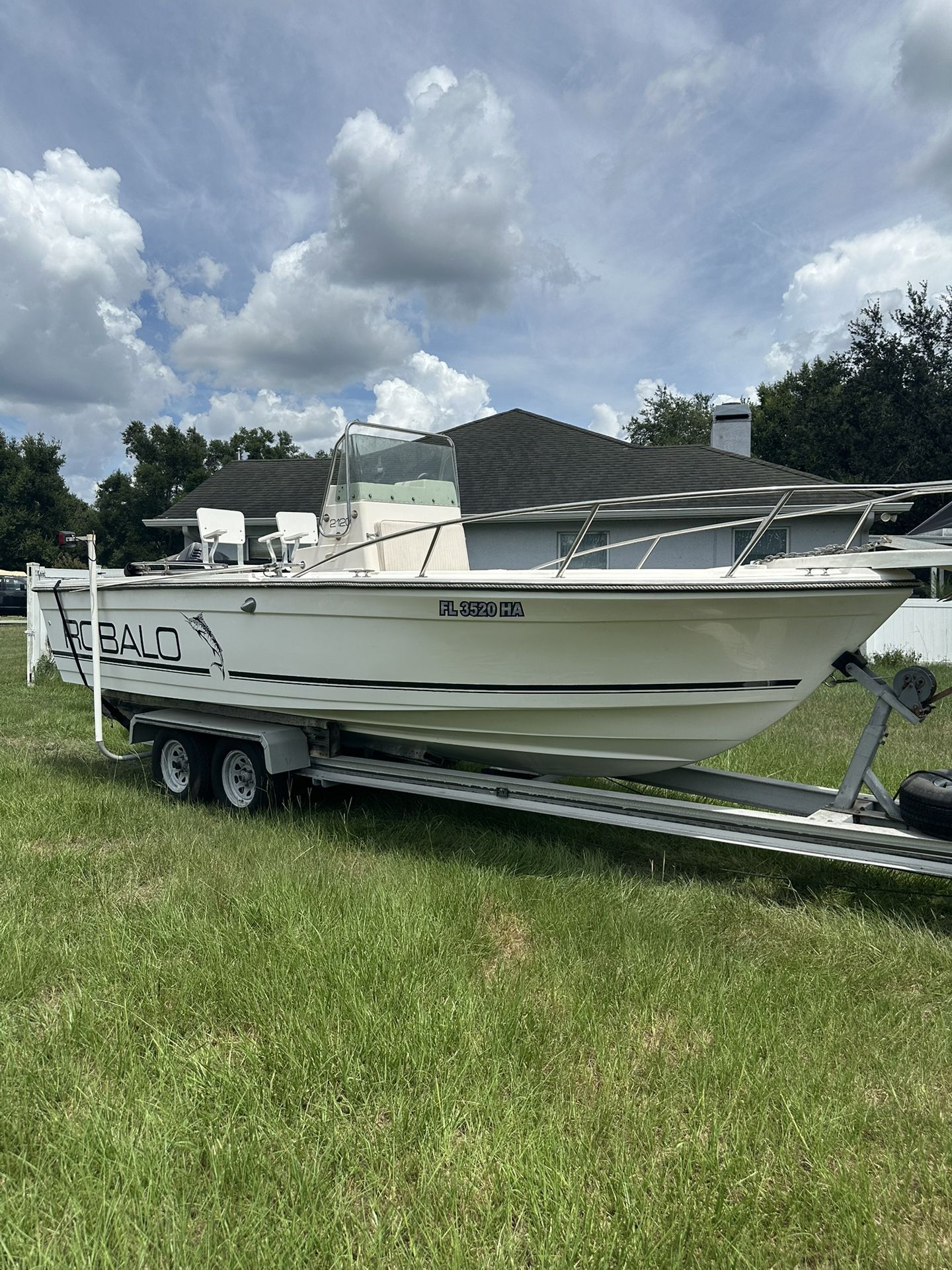 1995 Robalo 2120