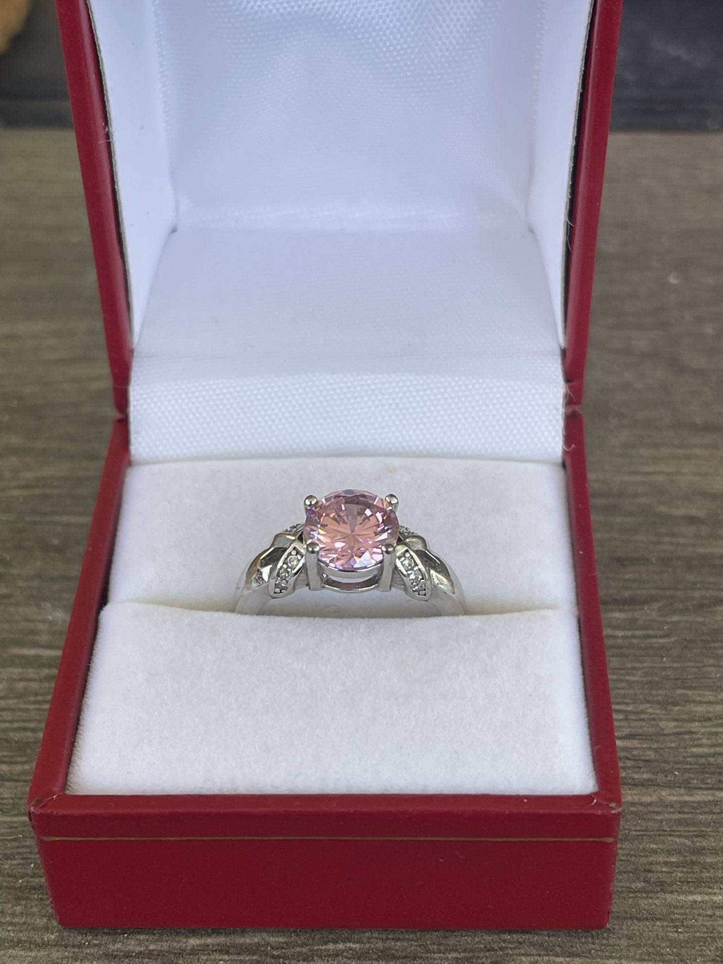 ELEGANT PINK STONE STERLING SILVER RING