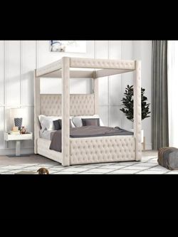 The color is cream the model is titanic bed the size us king bed