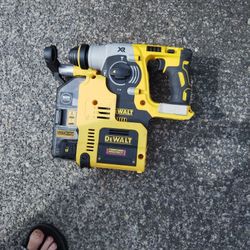 DeWalt XR Rotary Hammer