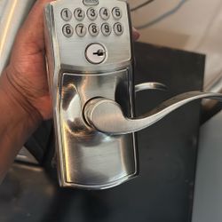 New Schlage Lock Set 2025 