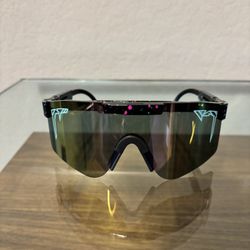 Sunglasses 