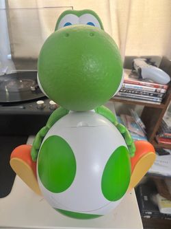 Yoshi popcorn bucket