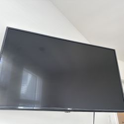 43 In LG SMART TV 