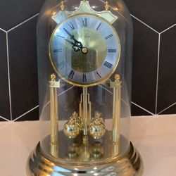 Elgin American Glass Dome Quartz Anniversary Clock Rotating Pendulum Works