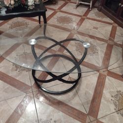 19"H 48"W 28"D Glass And Metal Coffee Table Scratches On Glass 