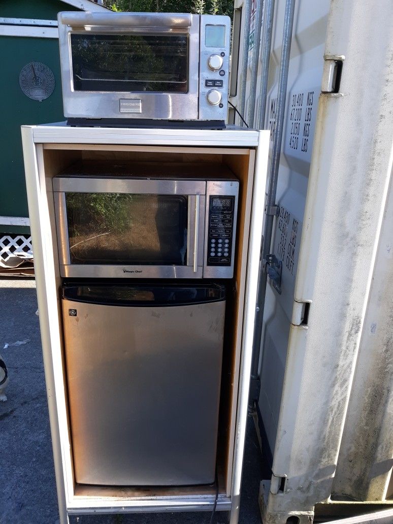 Silver Metal Kitchen Cart Mini Fridge Microwave Stainless Steel And Convection Oven. Nice Unique Self Contained Rolling Unit On Wheels