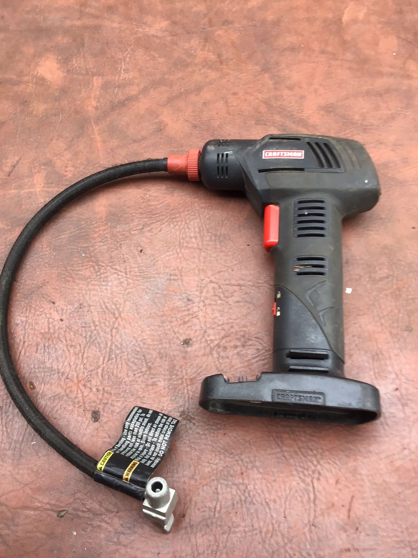 Craftsman 11586 C3 Cordless Inflator No battery or Charger